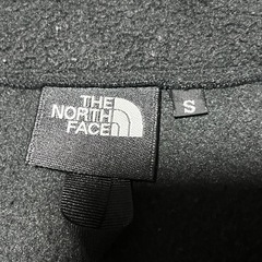 THE NORTH FACE デナリジャケットの画像