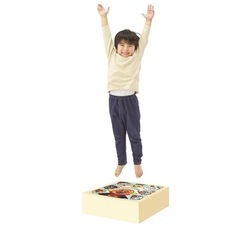 アンパンマン やわらかぴょんぴょんジャンプ/トランポリン/おもちゃ/バイキンマンの画像