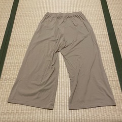 ユニクロ　レディース　ウルトラストレッチエアリズムセット（半袖）　M ベージュの画像