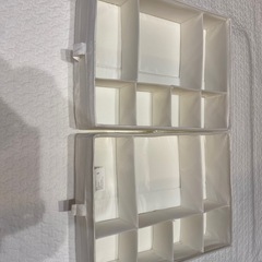 【IKEA】スクッブ バンキング収納6段 ＋ 仕切りつきボックス2つの画像