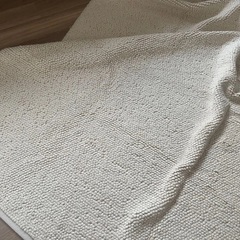 H&M Home ウール100% テクスチャードラグの画像