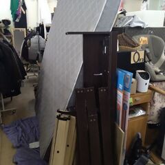 2022年製　極上美品　ダブルベット　マットレス　ベッド　フレームの画像