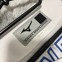 中日　ユニフォーム　岡林の画像