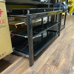 ガラステーブルの画像