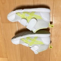 アシックス　14.5センチの画像