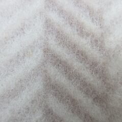 CROWN FAMILY 未使用箱付き　羊毛高級毛布　ブランケット　シングルの画像