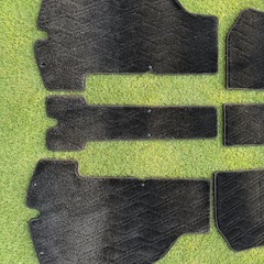 トヨタ純正　アルファード30系　Ｓ.Cパッケージ　フロアマット　１台分の画像