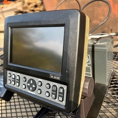 HONDEX HE-601GP GPS魚探 200kHz振動子・温度計・充電器付の画像