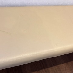 サロン用　マッサージベッドの画像