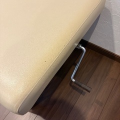 サロン用　マッサージベッドの画像