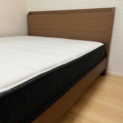 ニトリ ダブル マットレス スプリングありの画像