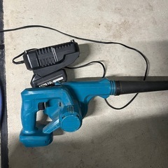 ブロア　充電式　18Vの画像