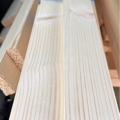 胴縁【薄め木材】1本140円　10本　2700ミリ前後　DIY リフォーム　の画像