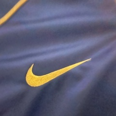 NIKE  フード付きパーカーの画像