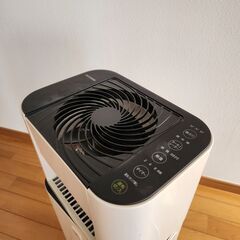 除湿器　IRIS　OHYAMA　2020年製　中古品の画像