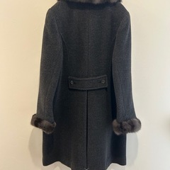 GRES parisダークグレーのファー付きアルパカ　Lサイズ　ウール混コートの画像