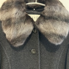 GRES parisダークグレーのファー付きアルパカ　Lサイズ　ウール混コートの画像