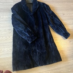 本物 コート 内側に袖通しつきの画像