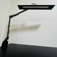 デスクライト(山田照明 Z-10RB)の画像