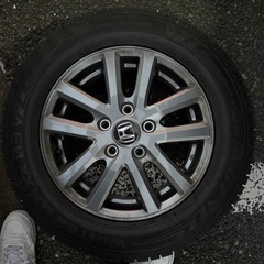 ホンダフリード　スタッドレスタイヤの画像