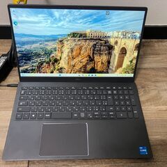 Dell 15インチノートPC Win11Pro/Corei5/M.2 256GBGB/16GBの画像