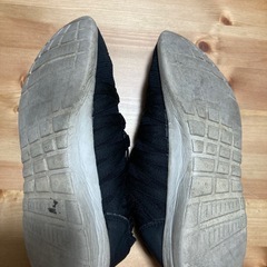 スニーカー　22cmの画像