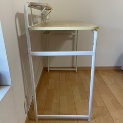 パソコンデスク
の画像