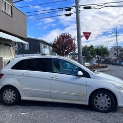 メルセデスベンツB180の画像
