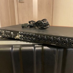 Focusrite Clarett 8pre USB フォーカスライトの画像
