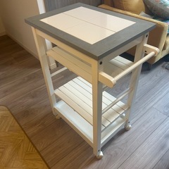 台所ワゴンキャスター付きの画像