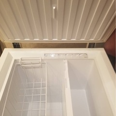 業務用冷凍庫
の画像