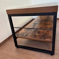 テレビボードの画像