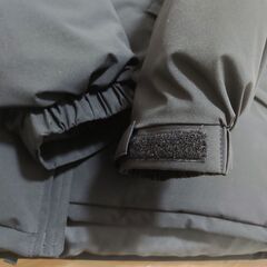 ＧＵ 新品 今季 ウォームパデッドパーカ ｌサイズ ブラックの画像