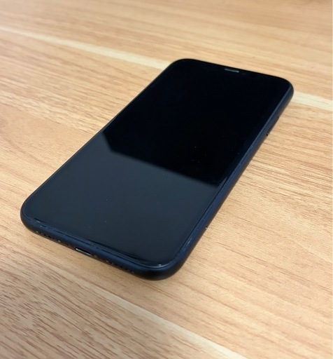 iPhone XR 64GB 本体 ブラック　SIMフリー 77%