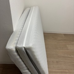 【極美品】12/20まで‼︎ニトリ セミダブルマットレス の画像