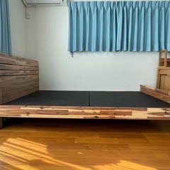 ナチュラルウッド セミダブルベッドフレームの画像