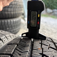  冬タイヤ13インチ★ 155/65R13 ★ ブリヂストン製 深溝スタッドレス ★ 軽自動車用アルミホイール付き ★ ４本組 ★ 群馬発 ★ 直接引き取り歓迎の画像