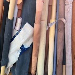 レザー　生地　牛革　本革　まとめ売り　大量　54本の画像