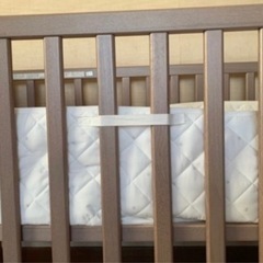 IKEA ベビーベッドの画像