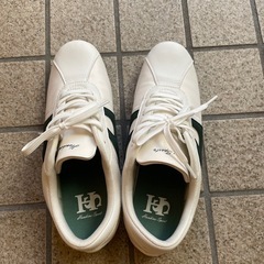 スニーカー　24センチの画像