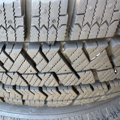 溝あり！ 2023年製タイヤ BRIDGESTONE VRX2 175/70R14  14インチ 5.5J +45 4穴 PCD:100の画像