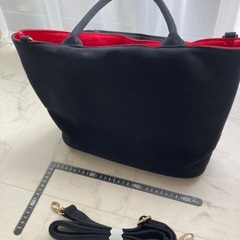 スタッズ付きバッグ　shein シーインの画像