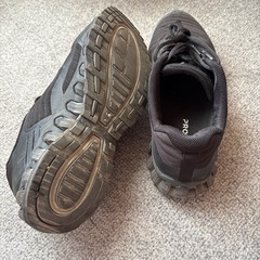 【24.0cm】運動靴の画像