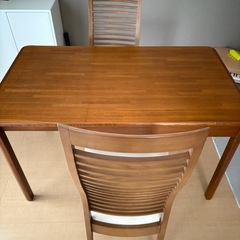 20%オフ！伸縮可能ダイニングテーブルの画像