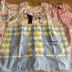 保育士、看護師エプロン6枚セットの画像