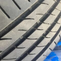 【中古雑貨】カー用品　１６インチタイヤ４本セットの画像