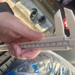 【中古雑貨】カー用品　１６インチタイヤ４本セットの画像