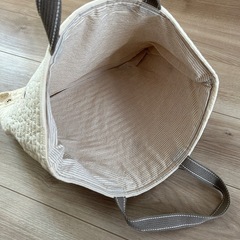 未使用ハンドメイド　図書袋レッスンバック　熊ちゃん刺繍柄の画像