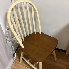 テーブル　椅子　ソファの画像