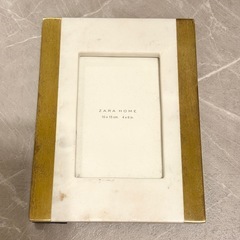 ZARAHOME大理石　ゴールド　写真立ての画像